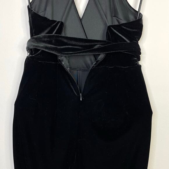Express Black Velvet Plunge Strappy Belted Straight Leg Jumpsuit Womens 2P 2 P - Picture 12 of 16